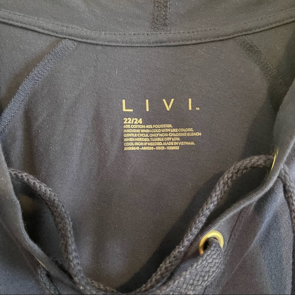 LIVI Active Lace Up Top - Picture 5 of 5